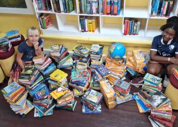 2025-10-28_Buecher_5_original_copy_1