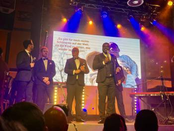 2025-11-14_Herzmensch_2_original_copy_1