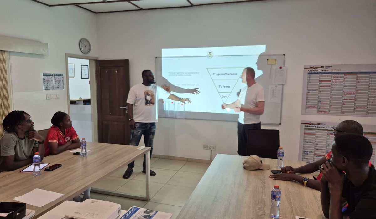 Starker Impuls für die Zukunft: Trainerteam der Gerald Asamoah Football Academy im Fokus